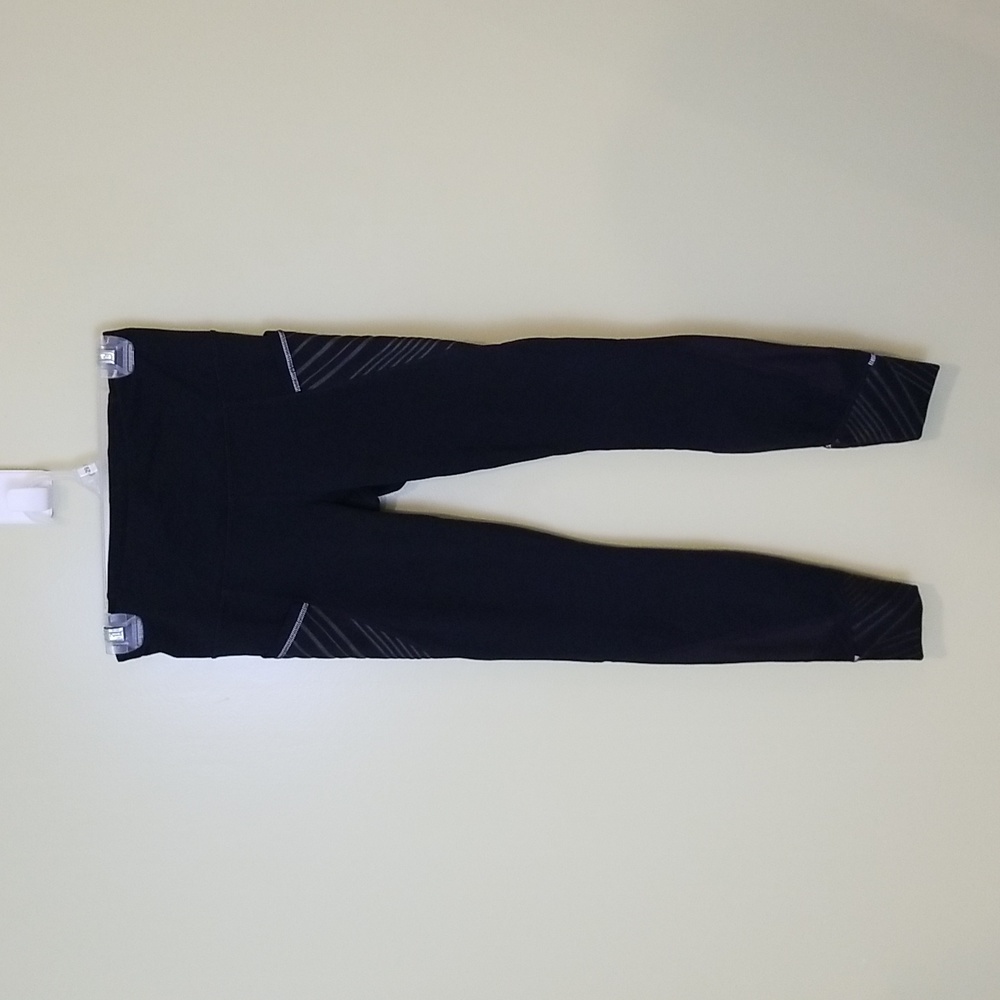 Athleta Black High Waist Leggings With Side Pockets Size XSmall